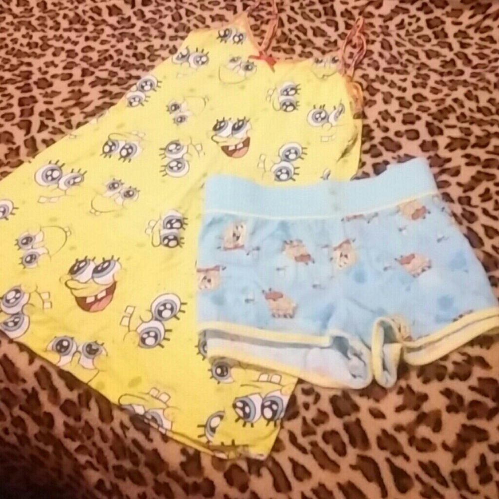 Sponge Bob night gown an sponge bob pajama shorts